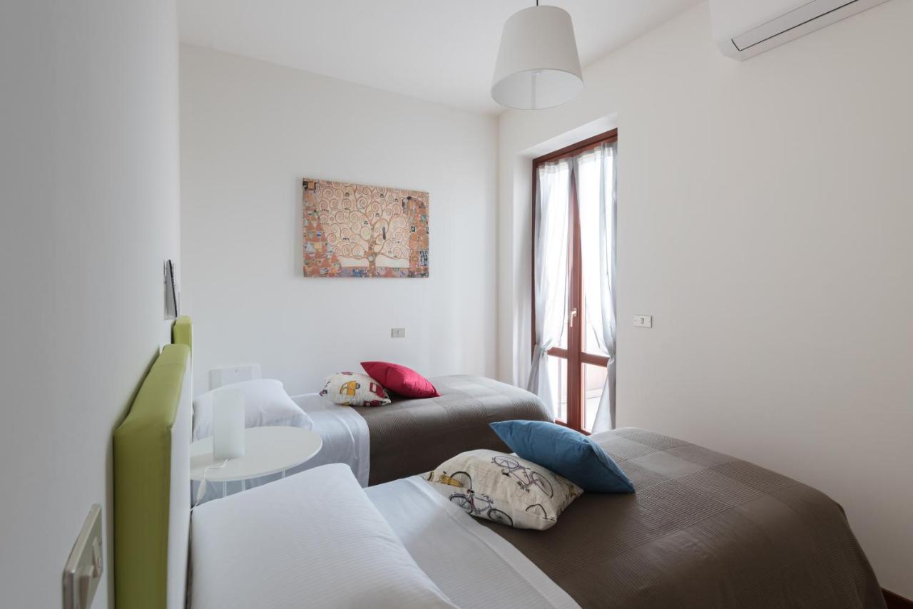 Ellebi B&B Montone  Luaran gambar