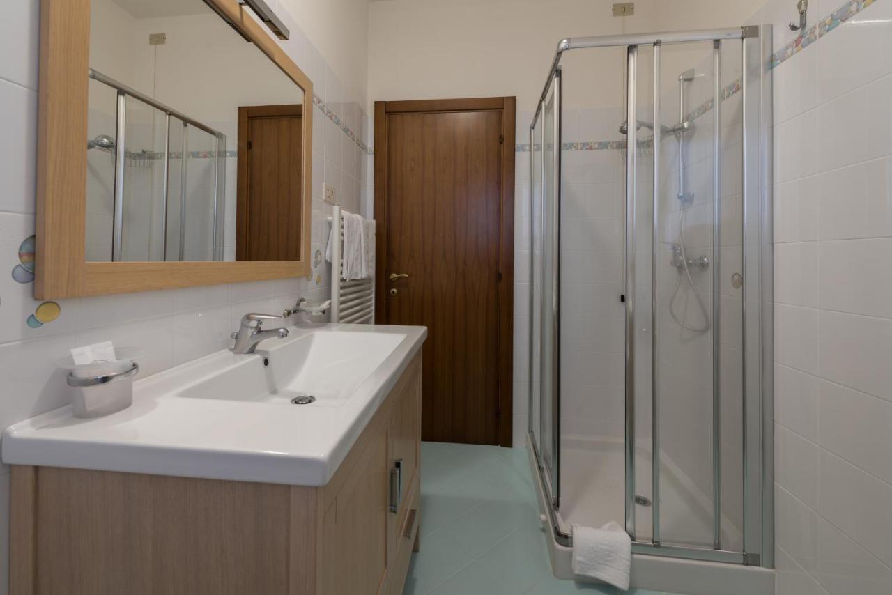 Ellebi B&B Montone  Luaran gambar